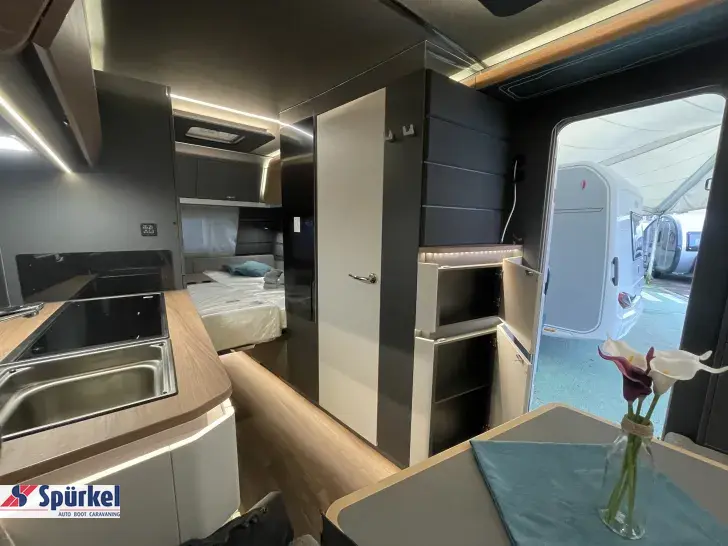 Fahrzeugbild Knaus Azur 460 EU *Fahrradträger*Mover*WaterGEL* #17