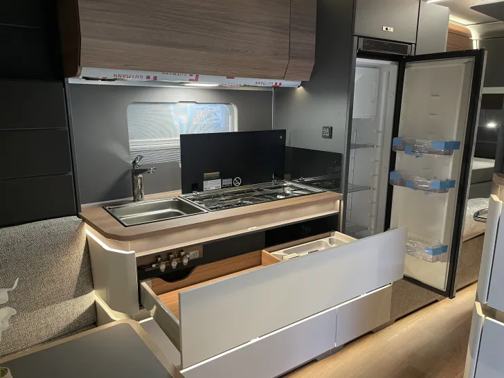 Fahrzeugbild Knaus Azur 500 EU #11