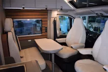 Fahrzeugbild Hymer Camper Van Ayers Rock Automatik, Skyview, 541 cm #5