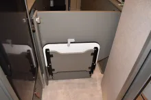 Fahrzeugbild Hymer Camper Van Yellowstone Längsbetten, Variobad, 6,36m #39