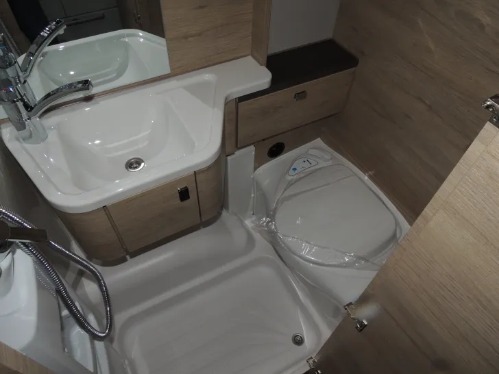 Fahrzeugbild Tabbert Pantiga 490 E 2,3 "Modell 2025" #9