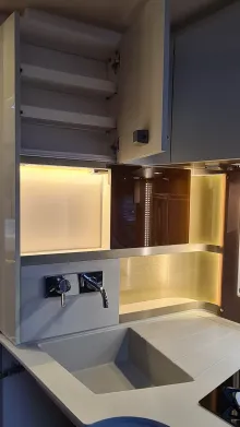 Fahrzeugbild Bürstner Elegance I 910 G Listenpreis: 207.200€ #13