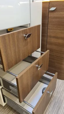 Fahrzeugbild Bürstner Elegance I 910 G Listenpreis: 207.200€ #24