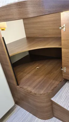 Fahrzeugbild Bürstner Elegance I 910 G Listenpreis: 207.200€ #25