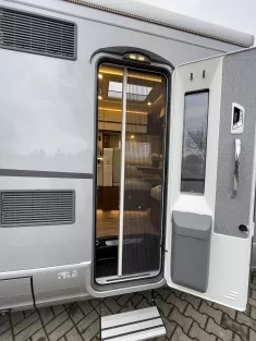 Bild 47 Hymer B-ML I 880 *Arktis*Autarkie*5ter-Sitz*