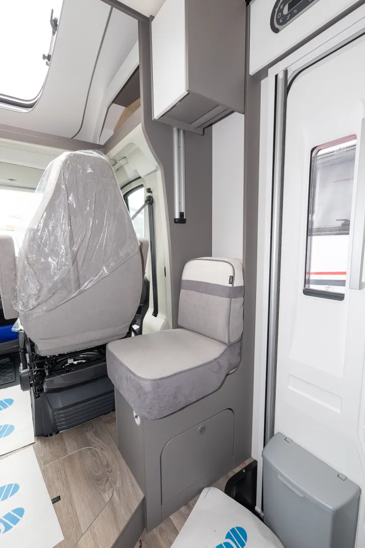 Fahrzeugbild LMC TOURER H 660 G #13