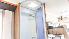 Bild 16 Bürstner Aviano i 727