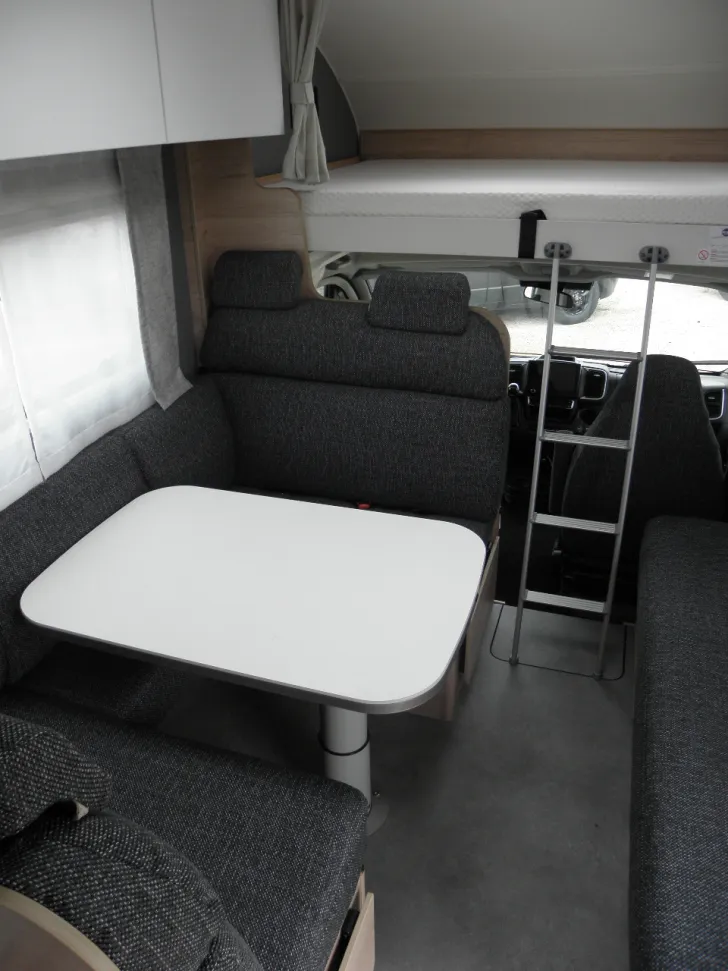 Fahrzeugbild Dethleffs XL Family A 7872-2 SALE #5