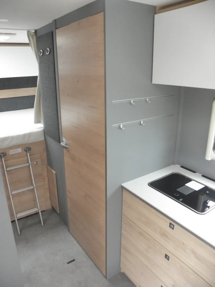 Fahrzeugbild Dethleffs XL Family A 7872-2 SALE #10