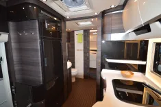 Bild 10 Concorde Charisma 910 MI Zeder/Highgloss*BAR*Vanille