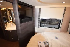 Bild 13 Concorde Charisma 910 MI Zeder/Highgloss*BAR*Vanille