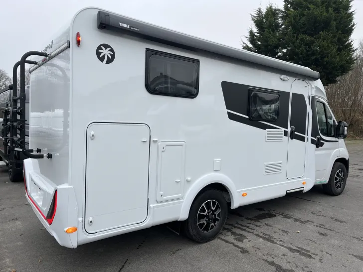 Fahrzeugbild Sunlight V 66 #5