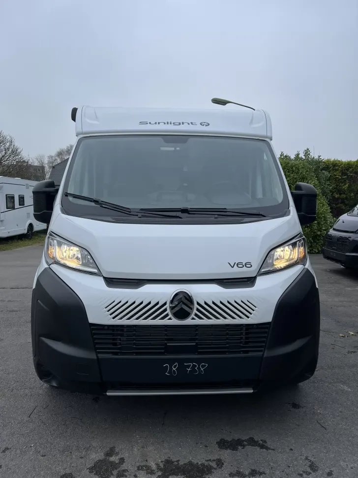 Fahrzeugbild Sunlight V 66 #8