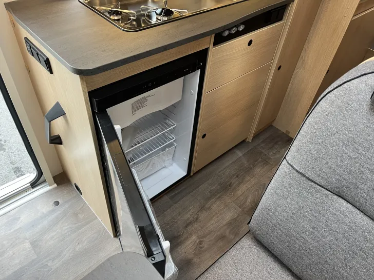 Fahrzeugbild Sunlight V 66 #18