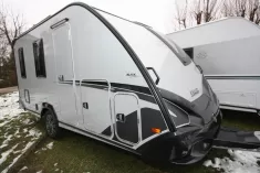 Bild 1 Knaus Sport&Fun 480 QL Black Selection