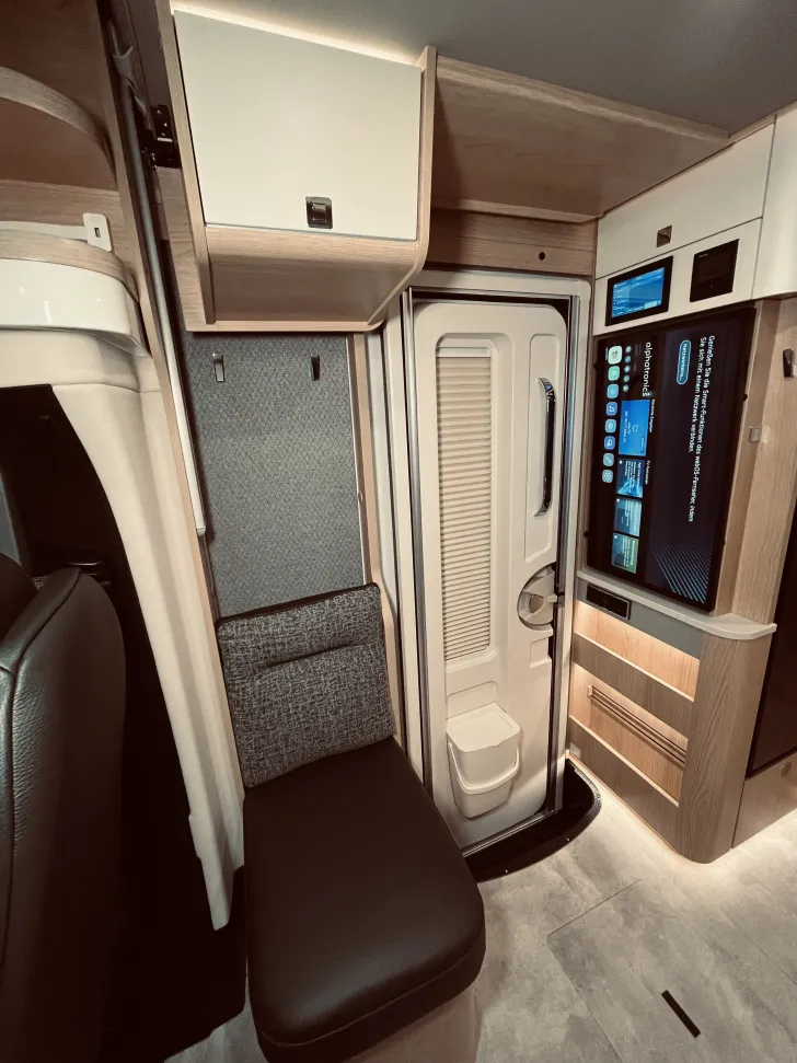 Fahrzeugbild Hymer B-Klasse MC T 680 BlackLine AKTION verlängert!Bis 29.11.25 #10