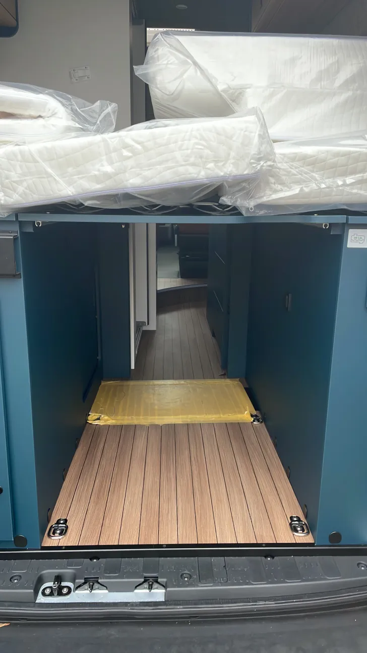 Heckgarage Hymer Eriba Car 600 Tageszulassung