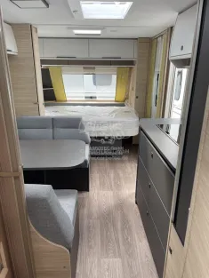 Bild 8 Fendt Apero 560 SKM