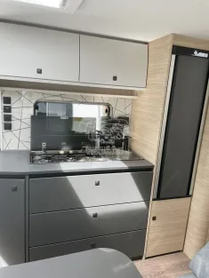 Bild 12 Fendt Apero 560 SKM