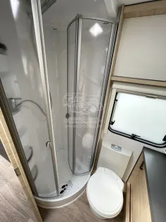 Bild 14 Fendt Apero 560 SKM