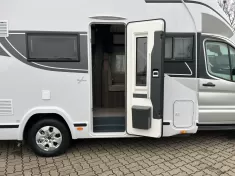 Bild 7 Benimar Tessoro 444 T25 Automatik Motor Northauto