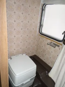 Fahrzeugbild Bürstner Lux 580 Nr. 80 - Top gepflegt! #24