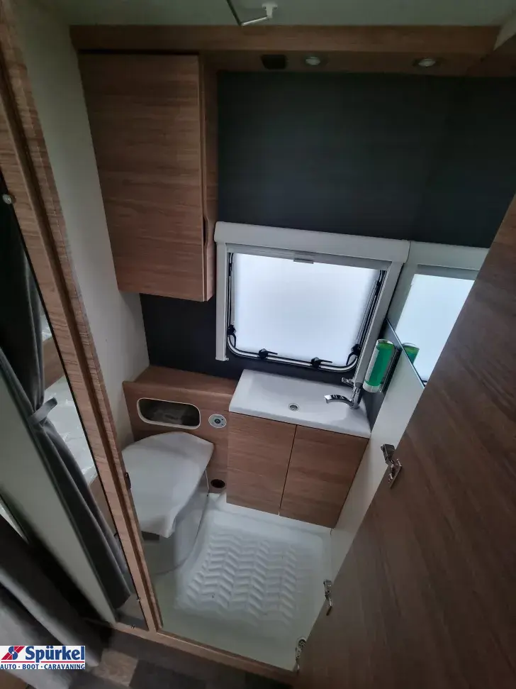 Fahrzeugbild Weinsberg CaraOne 480 QDK Edition [HOT] *1500kg*Insektenschutztür* #13