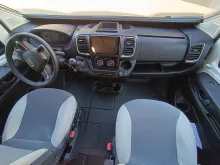 Fahrzeugbild Challenger Van F&S Edition #5