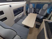 Fahrzeugbild Challenger Van F&S Edition #8
