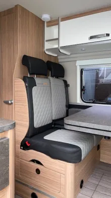 Fahrzeugbild Weinsberg CaraBus 600 MQ EDITION [FIRE] Mietwagen verfügbar ab Nov´26 #8