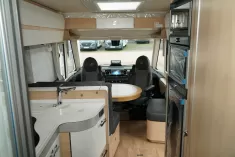 Bild 9 Hymer B-Klasse ML I 880 HYDR. HUBSTÜTZENANLAGE,MARKISE