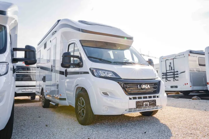 Fahrzeugbild Laika Ecovip L 3009 SIE SPAREN 27.321 EURO!!! #3