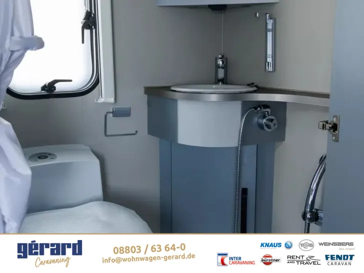 Fahrzeugbild Knaus Sport & Fun BLACK SELECTION 480 QL Markise #11