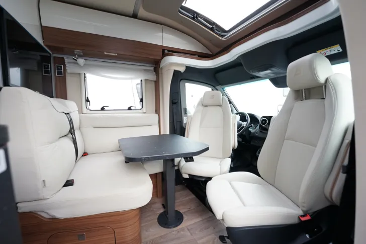 Fahrzeugbild Hymer B-Klasse MC T 580 aus der Mietwagenflotte!!! #3
