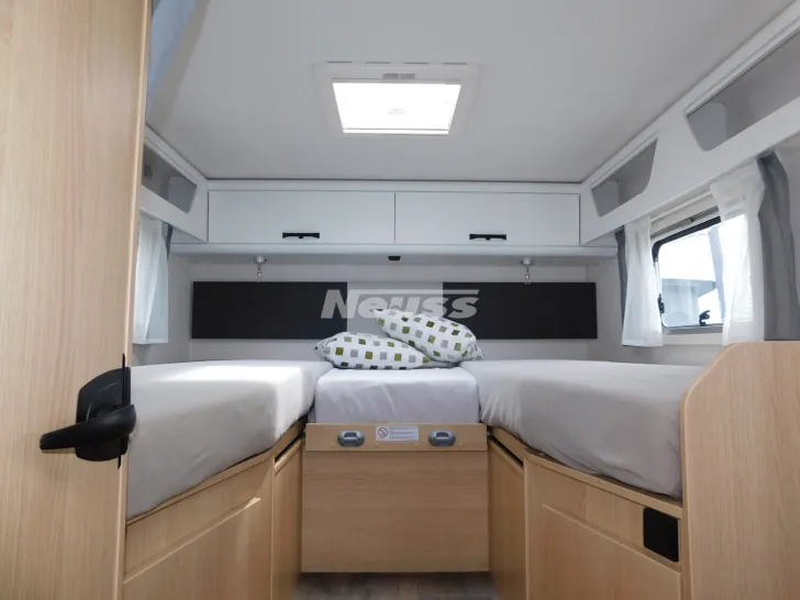 Fahrzeugbild Sunlight Adventure T 68 #13