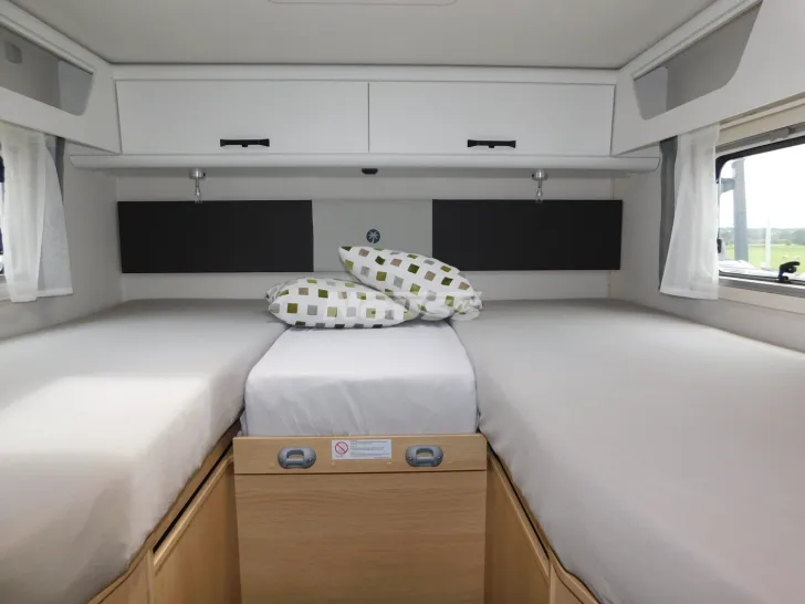 Fahrzeugbild Sunlight Adventure T 68 #14