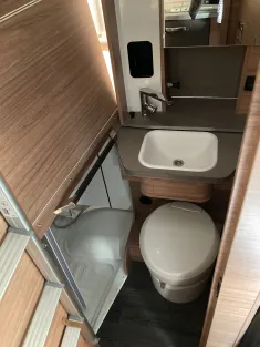 Bild 11 Weinsberg X-Cursion Van EDITION PEPPER 500 MQ Automatik, Gebraucht