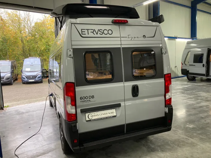 Fahrzeugbild Etrusco CV 600 DB Automatik, Aufstelldach #5