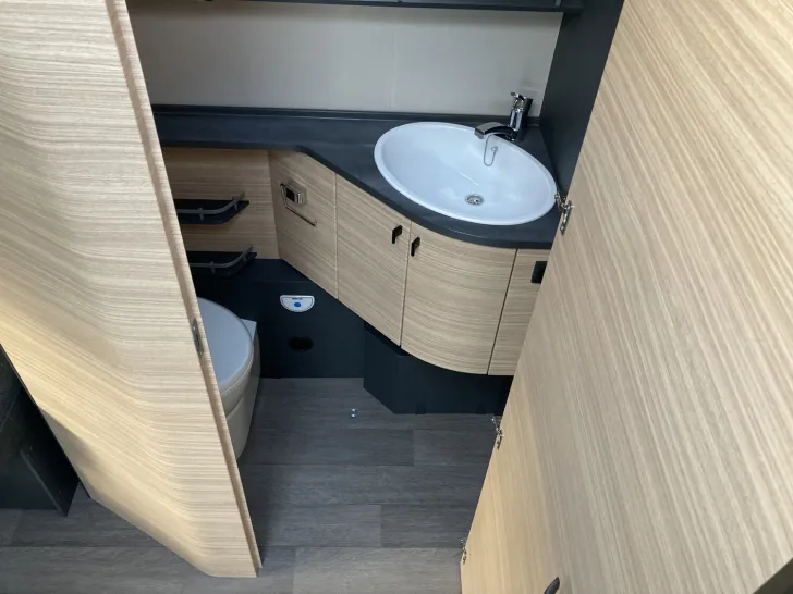 Fahrzeugbild Hobby Maxia 585 UL #13