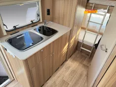 Bild 10 Dethleffs c-joy 410 LK