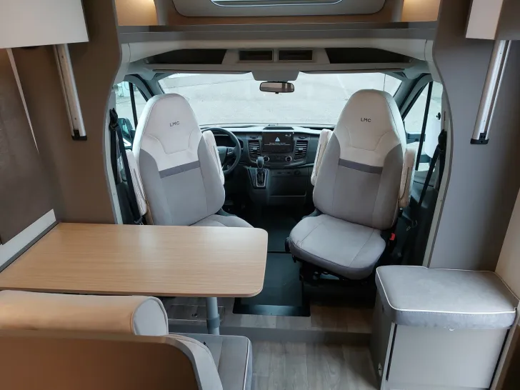 Fahrzeugbild LMC Tourer Lift H 664 G ABVERKAUF #11