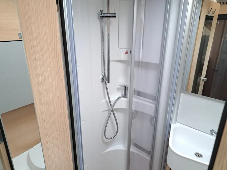 Fahrzeugbild Hymer B-Klasse MC I 580 AUS UNSERER WERBUNG #18