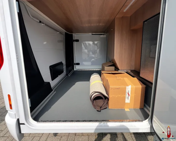 Fahrzeugbild Carthago C2-tourer I 145 RB LE comfort Mercedes (215) #32