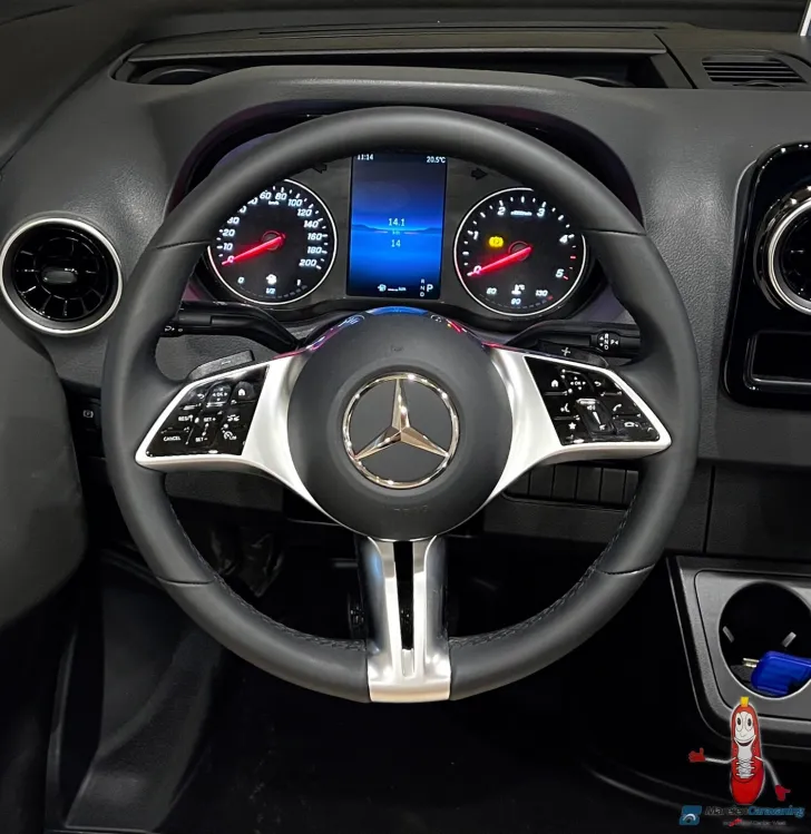 Fahrzeugbild Carthago C2-tourer I 145 RB LE comfort Mercedes (215) #11