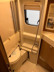 Fahrzeugbild Malibu Van charming GT skyview 640 LE RB first class-two rooms #16