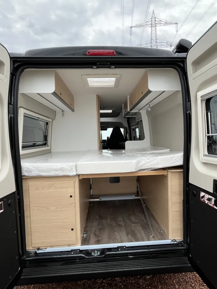 Fahrzeugbild Sunlight Cliff XX 600 #4