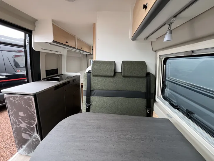 Fahrzeugbild Sunlight Cliff XX 600 #7