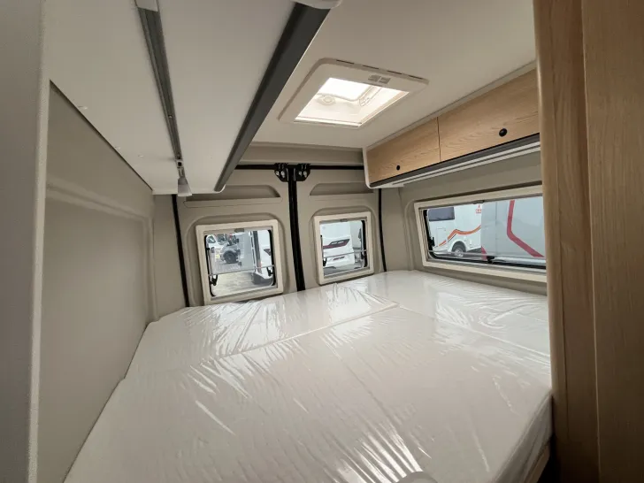 Fahrzeugbild Sunlight Cliff XX 600 #8