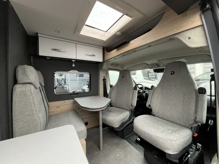 Fahrzeugbild Dethleffs Globetrail 600 DS Fiat Automatik #8