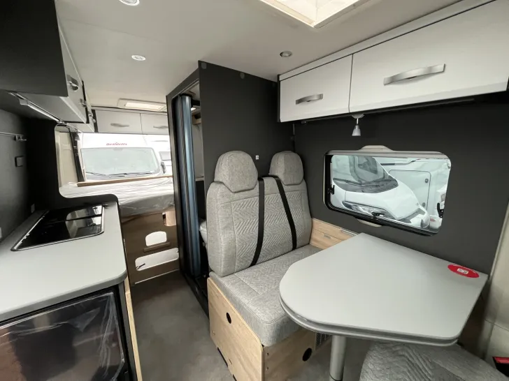 Fahrzeugbild Dethleffs Globetrail 600 DS Fiat Automatik #10